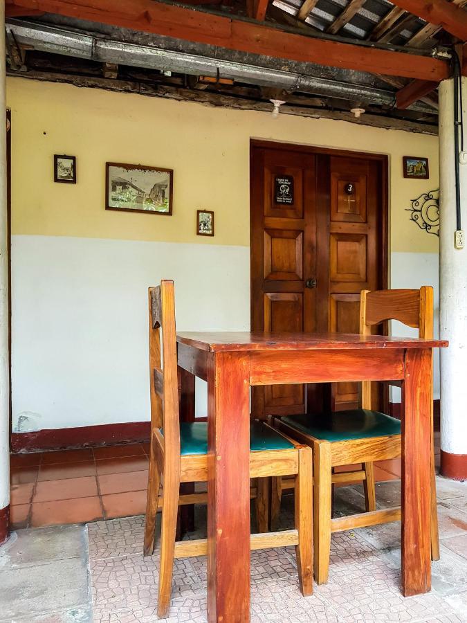 Casa De Los Berrios León エクステリア 写真